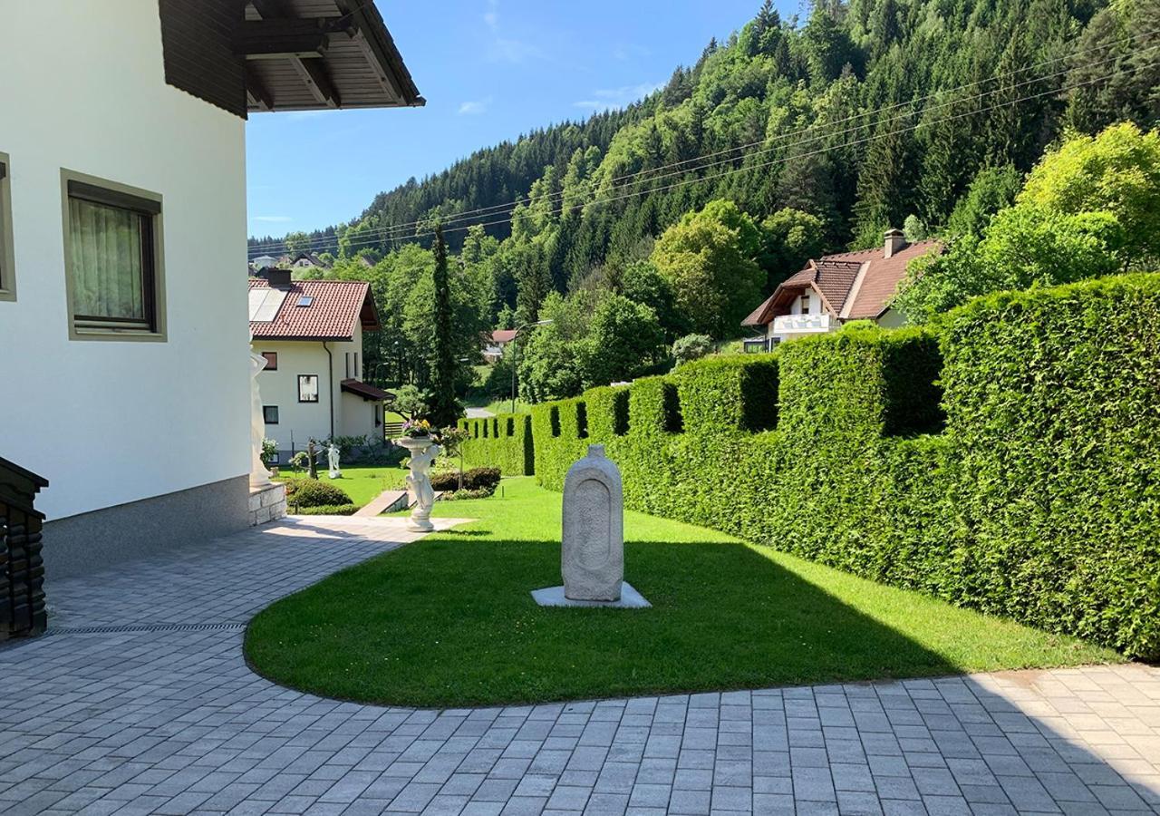 Apartments Fiore Am Naturschwimmbad! Puch  Exterior photo